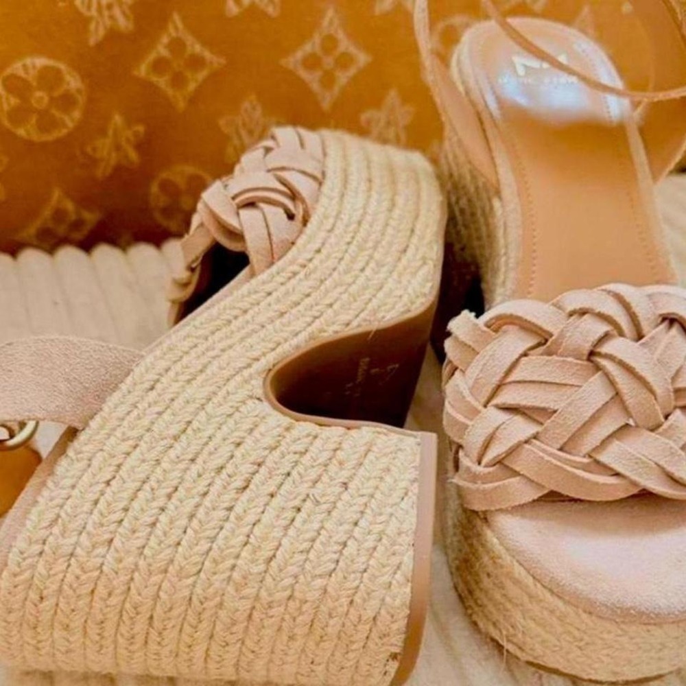 NEW Marc Fisher Odilia Espadrille Platform Wedges/ sandals in beige suede - Picture 4 of 4